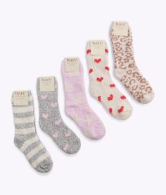 Cute Fuzzy Socks, Aesthetic Hobbies, Cute Fits For School, Aesthetic Socks, Valentines Socks, Gifts For Myself, Birthday Basket, Lingerie Design, Xo Kitty