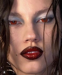 Halloween Makeup Look, Makeup Masterclass, Vampy Makeup, Vampire Makeup, Gothic Nails, Halloween Tattoo, Red Makeup, Goth Makeup, Dark Makeup