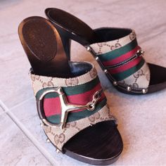 Reposhing This Item I Purchased From @Lexiismith623. Loved It, But Ready To Rotate For Something New. Questions? Leave A Comment Below! Shoes Gucci, Clog Heels, Gucci Shoes, Heel Sandals, Green Brown, Mule Clogs, Mules Shoes, Green And Brown, Something New