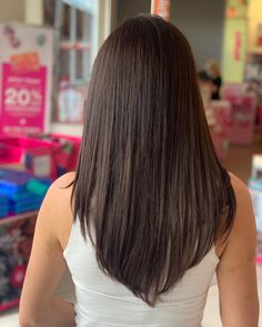 U Cut Hairstyle, Medium Length Hair Straight, Haircuts For Medium Length Hair, Straight Hair Cuts, Layered Haircuts For Medium Hair