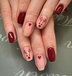 Reindeer Nails, Diy Reindeer, Red Christmas Nails, Christmas Nails Easy, Cute Christmas Nails, Christmas Gel Nails, White Nail Art, White Nail, Festival Nails