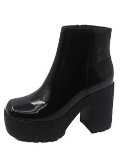 The Speedy Platform Booties are the perfect choice for a night out on the town! With a heel and platform design, these booties will give you a stylish edge while keeping you comfortable. Step out in confidence in these must-have booties! Trucker Hat Fashion, Platform Design, Gameday Dress, Heel Slippers, Cardigan Vest, Sneaker Heels, Black 7, Platform Boots, Black Booties