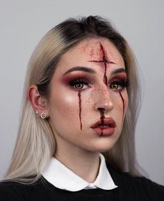 Halloween Makeup With Red Contacts, Halloween Costumes With Contacts, Gore Halloween Makeup Looks, Red Contacts Makeup, Latex Halloween Makeup, Fx Makeup Ideas, Halloween Blood Makeup, Blood Makeup Look, Halloween Costumes Black Hair