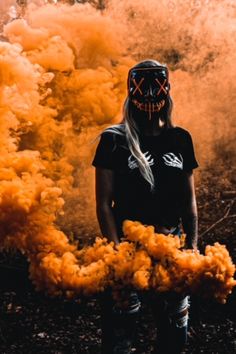 Unleash fall’s magic in a swirl of smoke bomb color ✨🍁#smokebomb #smokebombs #smokeeffect #smokebombphotography #smokebombphotos #smokebombphotoshoot #photoshootinspiration #photoshootinspo #photography #photographer #couplesphotoshoot #couplesphotoshootinspo #portraitphotography Eye Photos, Eagle Eyes, Halloween Photoshoot, Dark Feminine Aesthetic, Eagle Eye, Dark Photography