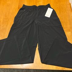 Swift Wide-Leg Mid-Rise Pant Lululemon Color Blk Size 8 Brand New With Tags 8 Track Pants, Pant Jumpsuit, Lululemon Athletica, Mid Rise, Swift, Wide Leg, Pants For Women, Track, Brand New