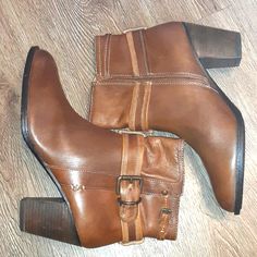 New* Sofft Size 11 Brown Chunky 3 Inch Heeled Booties No Box But New Never Worn Smoke And Pet Free Home Sofft Sandals, Cowboy Buckle, Tan Block Heels, Black High Heel Boots, Sofft Shoes, Black Suede Pumps, Strap Sandals Women, Leather Heels Sandals, 3 Inch Heels