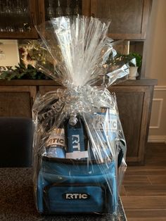 Monochromatic-all one color White Claw Gift Basket Ideas, Healthy Raffle Basket Ideas, Lunch Box Gift Basket Ideas, Yeti Raffle Basket Ideas, Yeti Gift Basket Ideas, Cooler Raffle Basket Ideas, Yeti Gift Basket