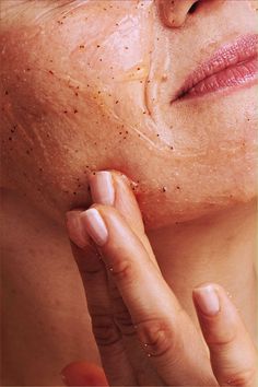 Exfoliating gives you a glow, but is it bad for your skin? Find out how exfoliation works, what it does to your skin barrier, and if it causes long-term damage. #Exfoliation #SkincareTips #HealthySkin Importance Of Hydration, Shea Butter Benefits, Skincare Secrets, Best Eye Cream, Skin Detox, Eye Creams, Morning Skin Care Routine, Winter Skin Care, Clearer Skin