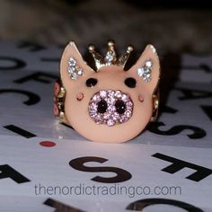 Vintage Pig Ring Pre-Owned Never Worn, Piece Is From Private Collection. Ships From The Usa. Pig Ring, Pig Nose, Womens Jewelry Rings, Women Rings, Pink Ladies, Jewelry Collection, Women Jewelry, Ring, Fast Delivery