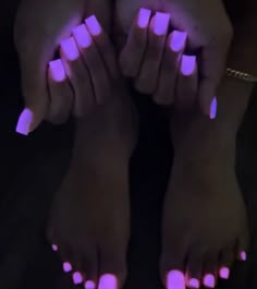 Short Acrylic Nails Glow In The Dark, Hand And Toes Nails Matching, Glow In Dark Acrylic Nails, Purple Glow In The Dark Nails, White Toe Pedicure, Glow In The Dark French Tip Nails, Pink Nails And Toes Matching, Glow In The Dark Toes, Summer Toe Nails 2023