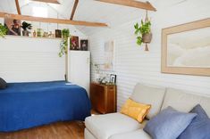 House Tour: A Garage Turned 200-Square-Foot Bungalow | Apartment Therapy Garage Into Bedroom, Rinnovo Garage, Garage Into A Bedroom, Rifacimento Garage, Garage Room Conversion, Convert Garage To Bedroom, Garage Bedroom Conversion, Garage To Living Space, Converted Garage