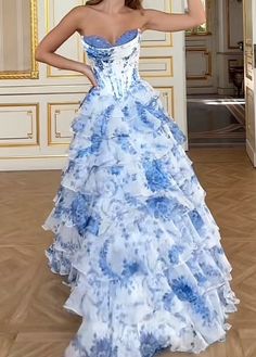 Prom Dress Floral, Magical Dress, Sherri Hill Prom, Floral Prom Dresses, My Princess, Blue Floral Dress, Sherri Hill Dresses, Gorgeous Wedding Dress