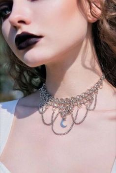 Jóias Body Chains, Moon Chain, Embellished Fashion, Choker Jewelry, Medieval Jewelry, Ancient Jewelry, Hippie Jewelry, Jewelry Choker, Body Chain Jewelry