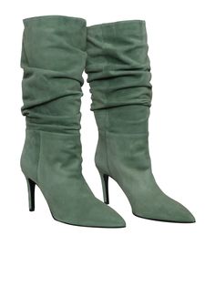 Via Roma 15 womens green 3/4 curled boot, toe, stiletto heel, in leather.Composition: 100% LEATHER SOLE LEATHER AND RUBBER Sneaker Wedge, Italian Luxury, Stylish Shoes, Shoe Style, Bridal Shoes, Manolo Blahnik, Stiletto Heel, Luxury Shoes, Shoe Brands