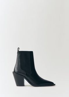 Leather pointed ankle boots - Women | MANGO USA Cow Boy Boots, Chelsea Boots Men Outfit, Boy Boots, Boots Men Outfit, Botas Western, Pointed Ankle Boots, Botas Chelsea, Chelsea Boots Men, Pointed Toe Boots