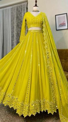 Indian Wedding Bridesmaids, Embroidery Lace Border, Lehenga Ideas, Haldi Dress, Lehenga Choli Designs, Indian Wedding Lehenga, Mirror Work Lehenga, Bridesmaid Lehenga, Lehenga Design