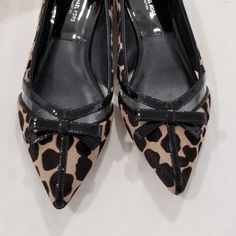 In A Very Good Condition Michael Kors Collection Printed Hair Calf/Patent Fawn Cheetah Beautiful And Stylish Pointed Flats. Pointed Flats, Michael Kors Collection, Flat Shoes Women, Loafer Flats, Loafers, Michael Kors, Size 6, Women Shoes, Hair