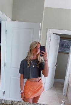 Lululemon Skirt Outfit Ideas, Lulu Skirt Outfit, Lululemon Tennis Skirt Outfit, Preppy Filter, Outfit Athletic, Lululemon Tennis Skirt, Lulu Outfits, Lulu Skirt