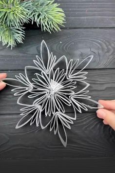 diy christmas wreaths ideas dollar tree, diy christmas wreaths for front door, diy christmas wreaths for front door xmas decorating ideas, diy christmas wreaths ideas with ribbon, diy christmas wreaths dollar store Easy Christmas Craft Ideas, Easy Christmas Craft, Christmas Craft Ideas, Toilet Paper Crafts, Paper Christmas Ornaments, Paper Christmas Decorations, Studio Diy, Handmade Christmas Crafts, Noel Diy