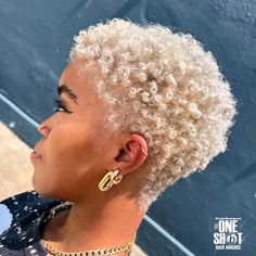 Blonde Twa Black Women, Short Blonde Hair Black Women, Blonde Short Hair Black Women, Male Wigs, Blonde Twa, Blonde Afro, Twa Hairstyles