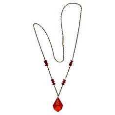 Art Deco silver tone chain necklace featuring red glass crystal beads, and a lovely drop pendant. The pendant is an orange red colour. The chain links are soldered. Length 45.5 cm / 17.9 inches, and the pendant length is 2.3 cm / .9 inch. This is a beautiful Art Deco necklace in a wonderful red colour. Crystals Art, Art Deco Silver, Drop Pendant Necklace, Art Deco Necklace, Chain Links, Red Colour, Crystal Art, Color Rojo, Drop Necklace