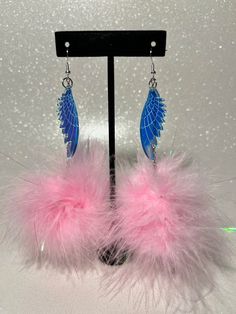 Light pink fluffy earrings with iridescent angel wing charms! Fluffy Earrings, Orange Fluff, Pink Earring, Fluffy Light, Pink Gem, Gem Earrings, Face Earrings, Pink Earrings, Angel Wings