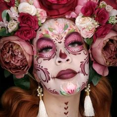 Colorful Sugar Skull Makeup, Diy Makeup Looks, Muertos Makeup, Artsy Makeup, Sugar Skull Face, Dead Makeup