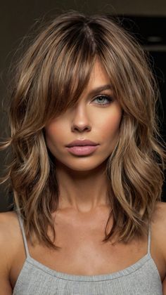 🔮 Effortless Medium Length Feathered Haircut Medium-Length Shag Haircuts | Sophisticated Prestige Best Medium Length Haircut For Fine Hair, Feathered Haircut, Hawk Haircut, Kylie Hair, Medium Length Wavy Hair, Haircut Medium, Medium Hair Styles For Women, Thick Hair Styles Medium, Hair Highlights And Lowlights