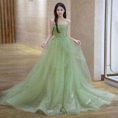 Princess Ball Gowns Green, Princess And The Frog Inspired Dress, Light Green Formal Dresses, Light Green Princess Dress, Light Green Dress Formal, Light Green Ball Gown, Light Green Wedding Dress, Pastel Green Prom Dress, Light Green Long Dress