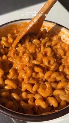 This contains an image of: 