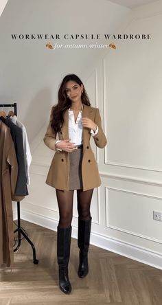 Elegantes Outfit Damen, Chique Outfits, Stylish Work Attire, Business Casual Outfits For Work, Classy Work Outfits, Stylish Work Outfits, Business Outfit, Looks Chic