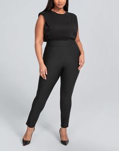 Honeylove's EverReady Pant is effortlessly chic and oh-so comfortable. This go-to, everyday trouser features interior shaping panels that sculpt your tummy, hips, and booty. Tweed ponte fabric smooths and conceals so you can feel confident all day long. Honeylove, EverReady Pants for Women in Jet Black (Black), Size: XL Business Clothing, Business Casual Outfits For Women, Long Table, Food Prep, Work Clothes, Soft Natural, Business Casual Outfits, Work Attire, Business Outfits