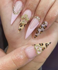 Stilleto Cheetah Nails, Leopard Print Stiletto Nails, Cheetah Print Pink Nails, Light Pink Leopard Nails, Cheetah Nails Stiletto, Cheetah Print Stiletto Nails, Stiletto Cheetah Nails, Nail Simple Ideas, Cheetah Stiletto Nails