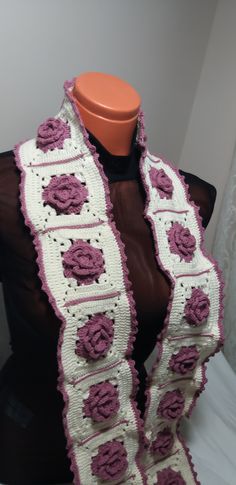 Rosescarf, Uzun sıcak atkılar, Örme atkı, Renkli Granny kare Tığ işi retro uzun atkı, kışlık atkı, vintage tarzı eşarp, boho eşarp White Crochet Scarf One Size, Purple Bohemian Scarf For Winter, Purple Bohemian Scarves For Winter, Unique Handmade Scarves As Gifts, Unique Handmade Scarves For Gifts, Bohemian One-size Acrylic Scarves, Bohemian One Size Acrylic Scarves, One Size Bohemian Acrylic Scarves, White Bohemian Winter Shawl