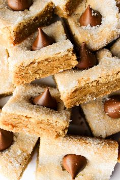 Peanut Butter Blossom Bars - Sweets by Elise Peanut Butter Blossom Bars, Blossom Bars, Peanut Butter Blossom, Peanut Butter Kiss Cookies, Peanut Butter Blossom Cookies, Keto Holiday, Chunky Peanut Butter, Peanut Butter Blossoms, Peanut Butter And Chocolate