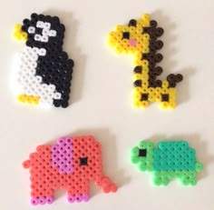 Easy Perler Beads Ideas - Hamma Beads Ideas - Diy Perler Bead Crafts Hamahelmet Ideas, Iron Beads Ideas Cute, Pyssla Ideas Cute, Beads Crafts Ideas, Cute Hama Bead Ideas, Perler Beads Ideas Easy Cute, Bead Art Ideas, Iron Beads Ideas