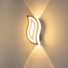 a light that is on the side of a wall