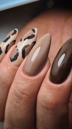 Get inspired with gorgeous fall nail designs that are perfect for both fall and winter seasons. Try these cozy colors and trendy patterns! #fallnails #winternaildesigns #fallnailtrends #winternails2024 Easter Nail Art Designs, Cheetah Nail Designs, Cheetah Nails, Easter Nail Art, Festive Nail Art, Green Nail Designs, Nail Art For Beginners, Leopard Nails