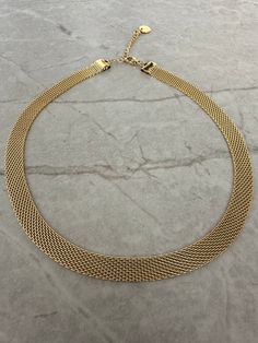 This vintage inspired mesh chain necklace features delicately woven links to create a stunning mesh look. Measurements: Length: 36cmClosure length: 5cm Mesh Necklace, Chain Jewelry, Chains Jewelry, Earring Necklace, Necklaces Bracelets, Vintage Inspired, To Create, Chain Necklace, Mesh