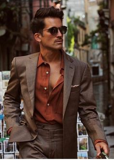 Italian Suit, Mens Casual Dress Outfits, Brown Suits, Mens Casual Dress, Men’s Suits, Suit Style, Mens Fashion Suits, Men Fashion Casual Outfits, Gentleman Style