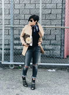 New year. ..new booties Kyrzayda Rodriguez, Plus Size Styles, Fashion Autumn, Diva Fashion, Styling Tips, Fall Winter Outfits, Outfits Casuales, Look Fashion, Autumn Winter Fashion