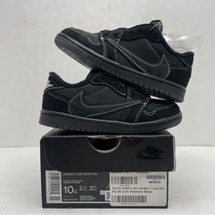 This Pair Is Brand New In Box! They Are A 10c In Toddler! Please Check All Photos Before Purchasing! All Sales Are Final! No Refunds Or Returns! If You Have Any Questions About Sizing Feel Free To Send Me A Message! I Am Not Responsible For Factory Flaws On Mass Produced Pairs! All Items Ship The Day After Purchase Priority Mail & Double Boxed Unless The Order Is Placed On A Saturday! Travis Scott Black Phantom, Pretty Sneakers, Pretty Shoes Sneakers, Jordan Shoes Retro, Nike Air Jordan 1 Retro, Shoes Outfit Fashion, Cute Nike Shoes, Fresh Shoes, Hype Shoes