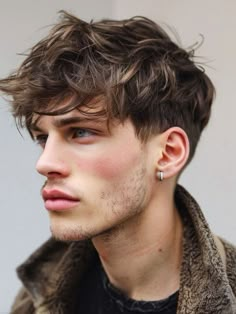 Textured Fade, Western Hairstyles, Mid Fade Haircut, Male Haircut, Fade Haircuts For Men, Angular Face, Undercut Hairstyle, Mid Fade