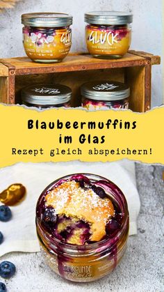 Genieße den Geschmack von frisch gebackenen Blaubeermuffins auch noch Wochen nach dem Backen! Diese Muffins im Glas sind ideal für die Adventszeit und eignen sich hervorragend als kleiner Vorrat für die Weihnachtsküche. Einfach backen, verschließen und auf das Fest freuen! Blueberry Cake, Diy Gifts, Muffins, Cake