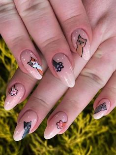 Multicolorido  Collar   Plantas Unhas coloridas Embellished Cat Nail Designs, Cat Nail Art, Gel Nail Tips, Animal Nails, Pretty Gel Nails, Cat Nails, Pink Acrylic Nails, Cute Nail Art