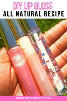 EASY! Mother's Day DIY Lip Gloss with Coconut Vegan Lip Gloss Recipe, Homemade Lip Gloss With Coconut Oil, Diy All Natural Lip Gloss, Lip Gloss Diy Recipes Videos, Lip Oil Natural, Diy Liquid Lip Gloss, Diy Easy Lip Gloss, How To Make Your Own Lip Gloss Easy Diy