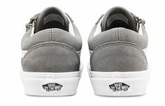 Vans Unisex Old Skool Zip Low-Top Grey VN0A3493A4F Vans Old Skool Style, Vans Pro, Tennis Vans, Reigning Champ, Sneakers Grey, Vans Old Skool, Old Skool, Low Top, Top Sneakers