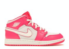 Nike Rosa, Baddie Shoes, Rare Jordans, Fire Shoes, Pink Jordans, Pink Nike Shoes, Sneaker Culture, Jordans Girls, Nike Shoes Girls