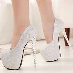 White heels Trendy High Heels, Cute High Heels, White High Heels, Prom Heels, Bling Shoes, Prom Shoes