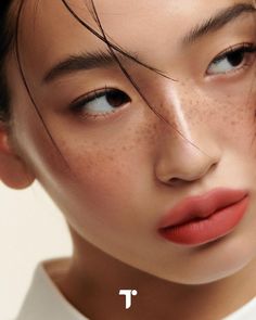 Crown Makeup, Korea Makeup, Asian Skincare, Fashion Photography Poses, Beauty Portrait, Photo Makeup, Nude Lip